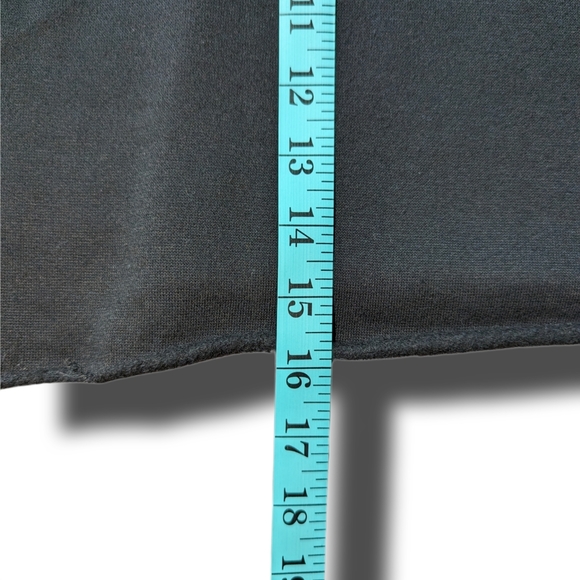 The Rolling 😛 Stones Crop Top Hoodie - Picture 7 of 9